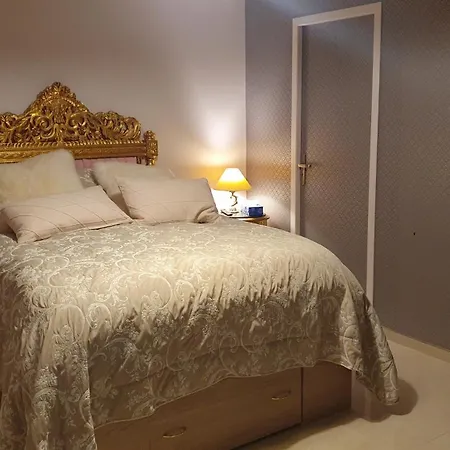 Contemporaine Вилла Ним